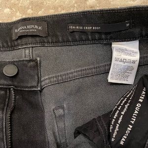 Banana Republic Capris